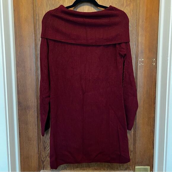 EUC White House Black‎ Market Cowl Off Shoulder Tunic Sweater Burgundy Medium - Picture 5 of 5